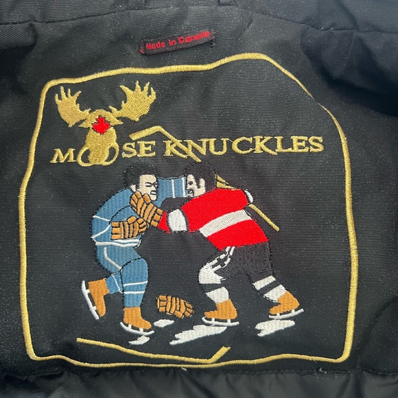 Moose knuckles jacket gold and black - Picture 2 of 10